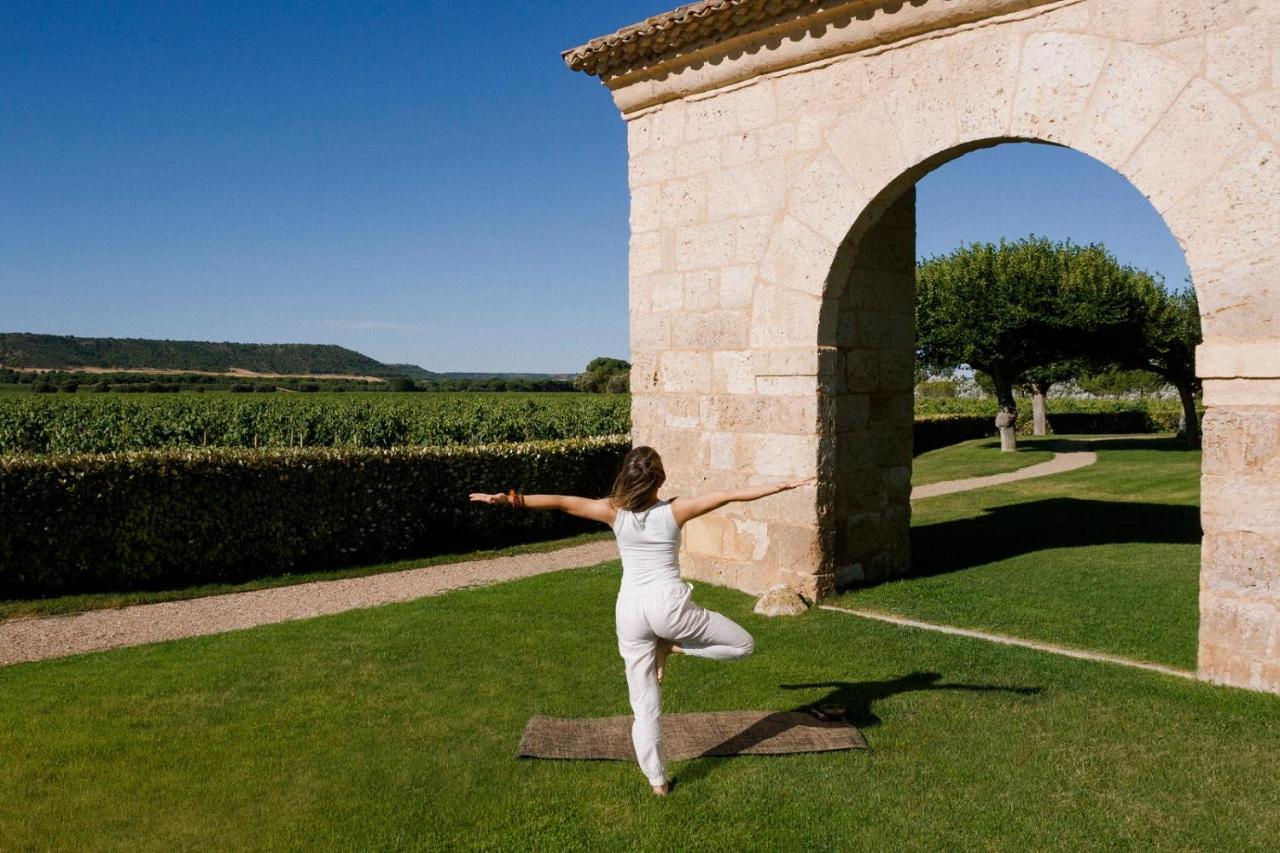 Abadia Retuerta Ledomaine Hotel Sardon De Duero Exterior photo